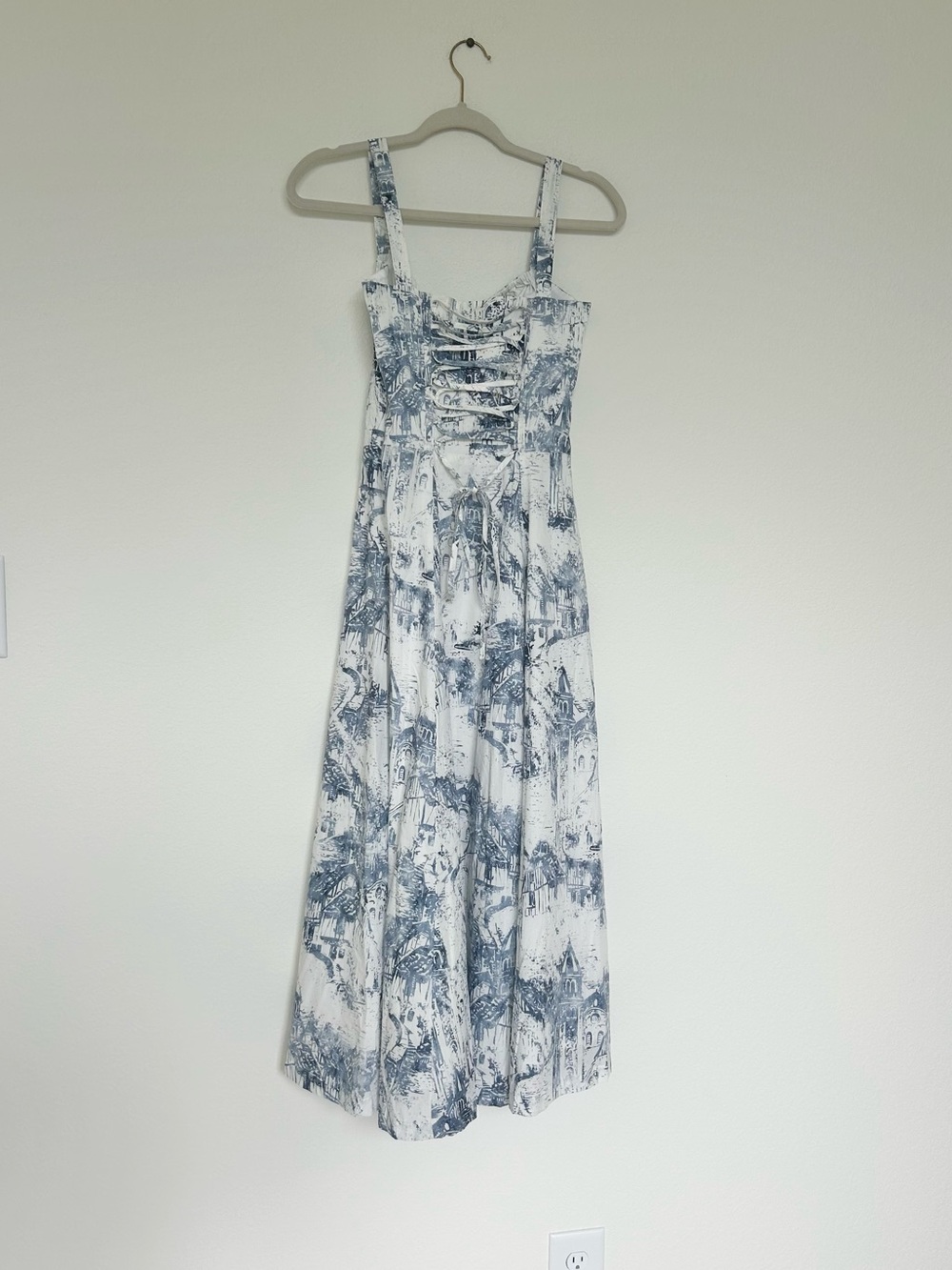 NWT Avara Florence Blue Printed Midi Dress - Picture 5 of 8